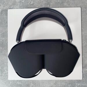 Premium Black VR Headset